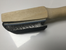 Swayd Aufrauhbürste für Tanzschuhe oder Ballettschuhe mit Chromledersohle